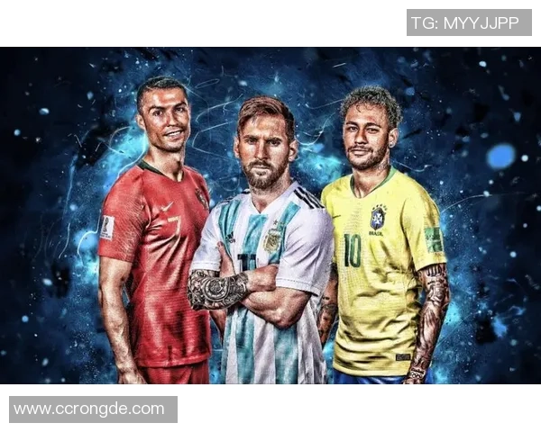 福特拉足球球星卡落场版精彩呈现 揭秘背后设计理念与独特收藏价值